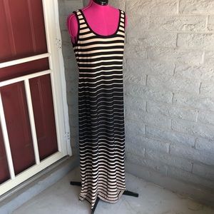 Connected Apparel Tan/Black Long Maxi